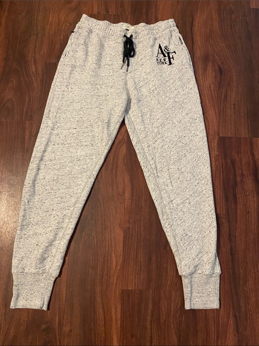 Abercrombie & Fitch Light Heather Gray women’s Joggers with Black Drawstring